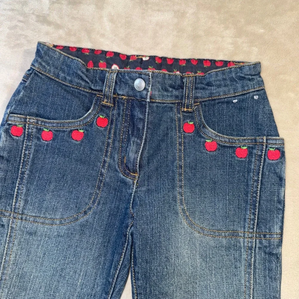 Gymboree Girls Y2K 2007 Apple Sweater Vest and Flare Jeans Set Navy Blue Size 7